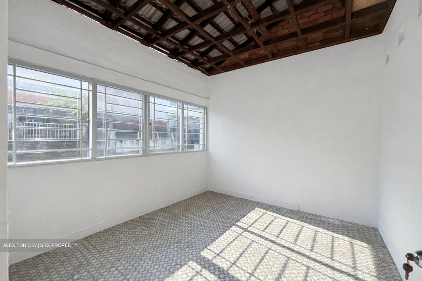 Jalan Jurong Kechil (D21), Terrace #537609331